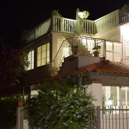 Cale Апартаменты *