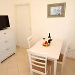 Apartment Cale